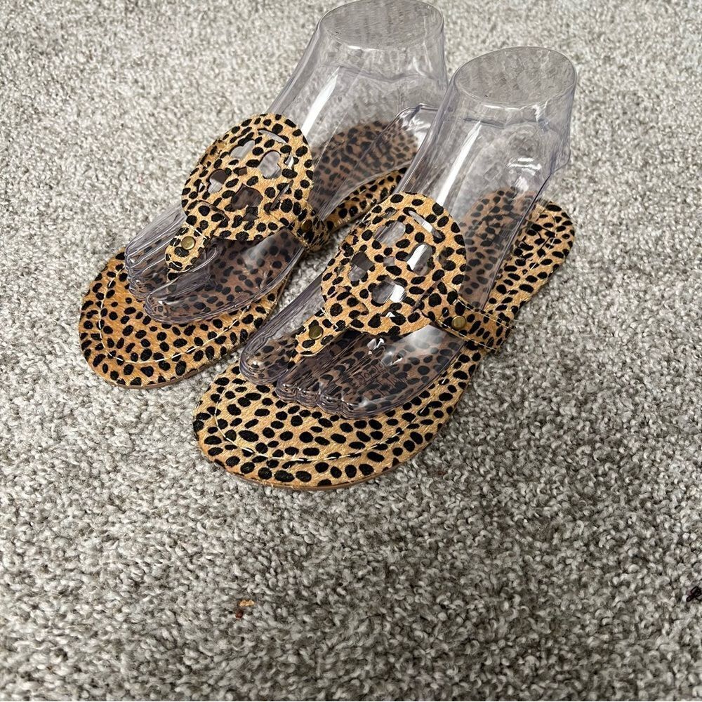 New Everglades Lulu 2 spotted cheetah sandal